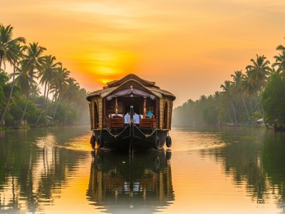 Backwaters Bliss – Kerala